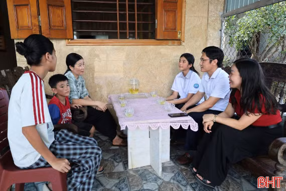 Lan tỏa tinh thần hiếu học từ chương trình “Hoa dâng Bác” ở Hà Tĩnh 