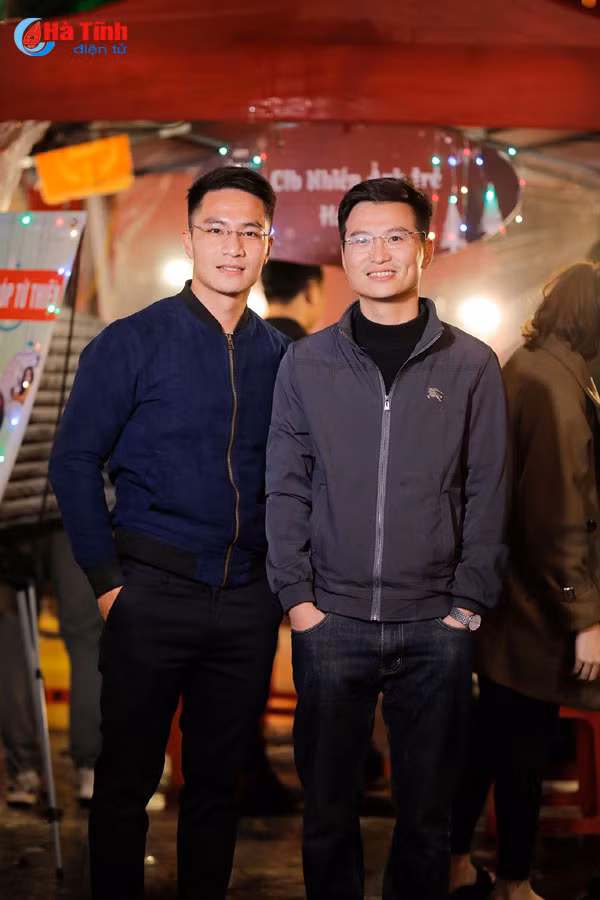 don nam moi cung trai xinh gai dep tai hoi cho jam tp ha tinh