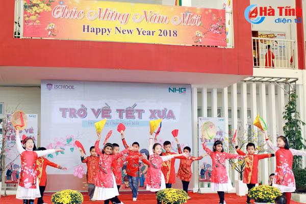 tro ve tet xua cung hoc sinh ischool ha tinh