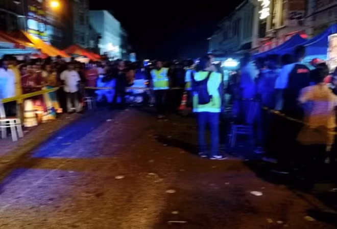 malaysia no phao hoa tai le hoi it nhat 25 nguoi bi thuong