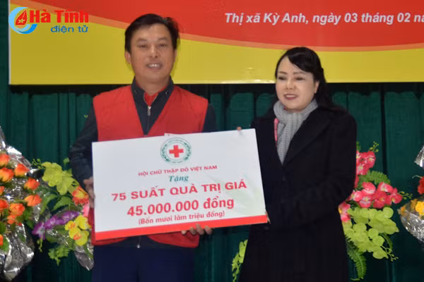 bo sung 2 benh vien tuyen huyen tai ha tinh vao danh sach ve tinh cua benh vien e