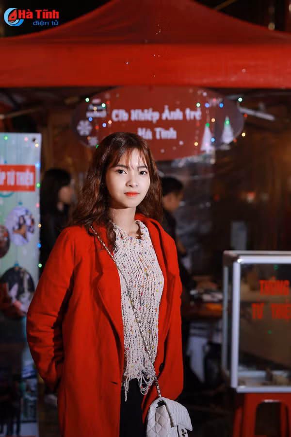 don nam moi cung trai xinh gai dep tai hoi cho jam tp ha tinh