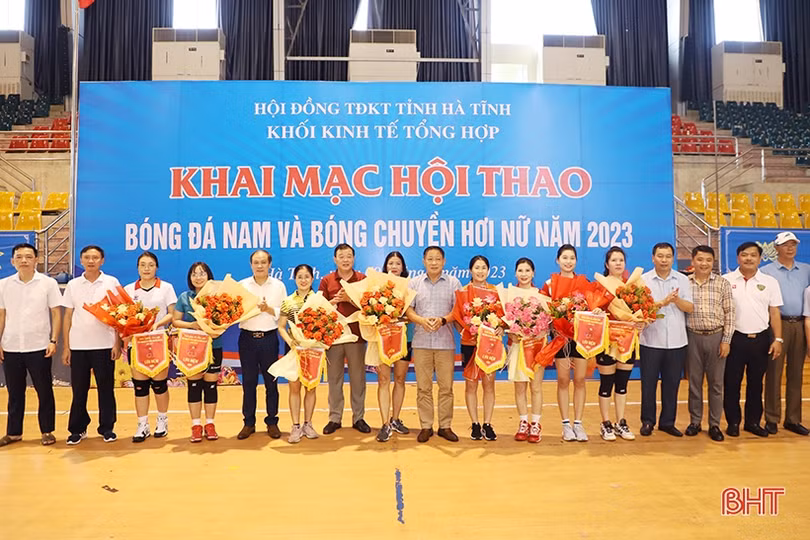 Sôi nổi tranh tài thể thao các khối kinh tế - tổng hợp, doanh nghiệp