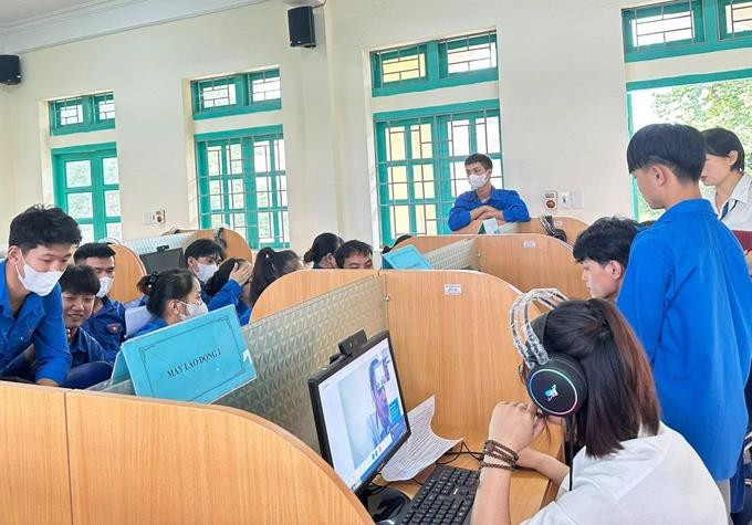 Đối tác Apple tại Việt Nam tuyển hàng chục nghìn công nhân