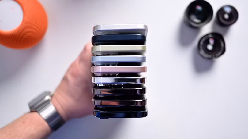 Xuất hiện mô hình iPhone 15 và iPhone 15 Pro đủ màu sắc