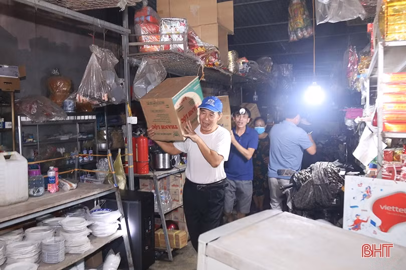 39 tổ liên gia ở Hà Tĩnh đồng loạt thực tập phương án phòng cháy, chữa cháy toàn quốc