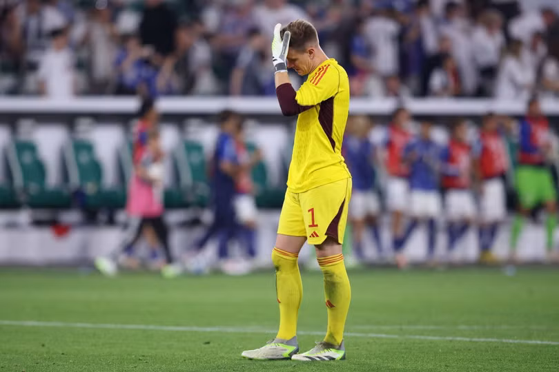 Nhật Bản vùi dập tuyển Đức 4-1