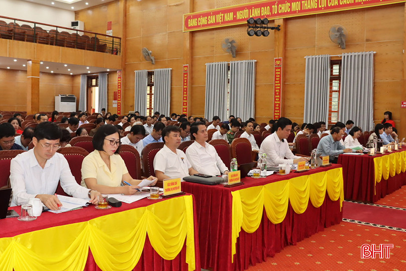 Toàn cảnh hội nghị z5288910209000_de55030f0784155aca41b921e41de0cc.jpg