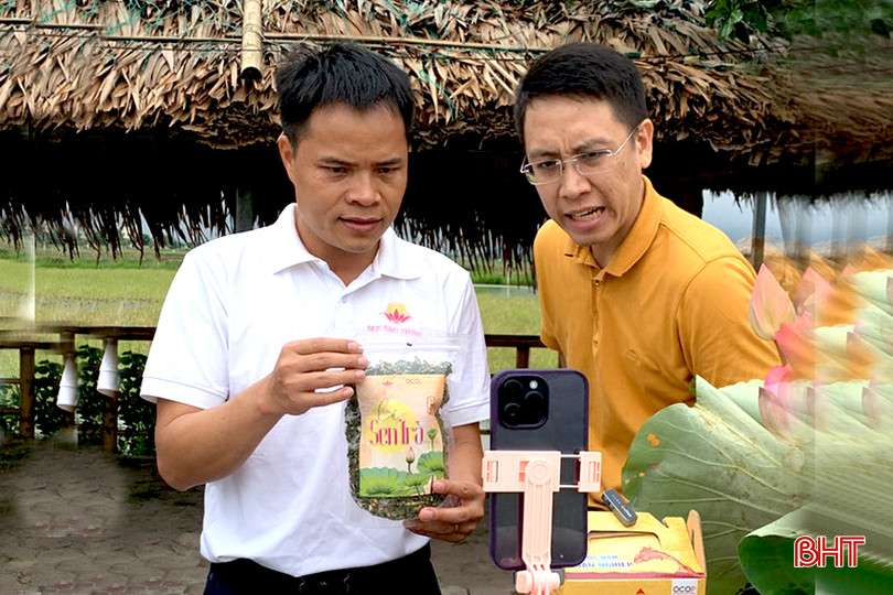 HTX Sen Hào Thành đẩy mạnh kênh thị trường với việc tiếp cận các nền tảng trực tuyến. 434976109_404113955701466_592001011103444798_n.jpg
