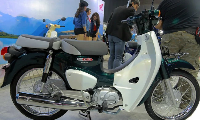 anh thuc te dau tien 2018 honda super cub tai dong nam a