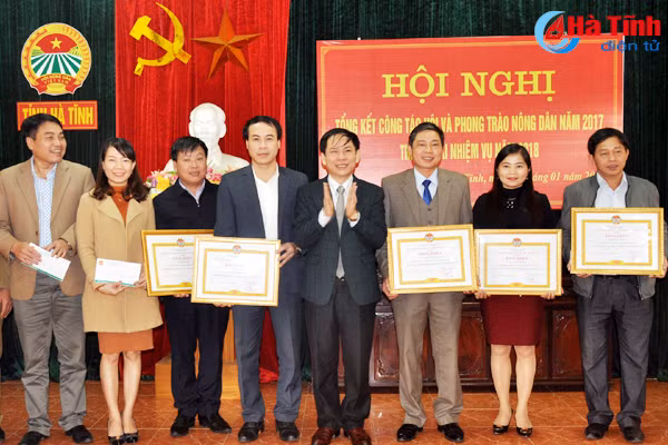 cai gi nong dan can thi hoi phai tap trung chi dao thuc hien