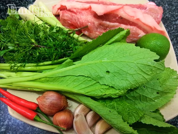 mon diem heo nuong quan cai xanh thom ngon la mieng de an vo cung