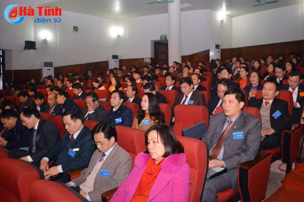 khai mac dai hoi cong doan tinh ha tinh nhiem ky 2018 2023