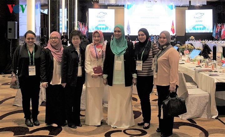 nhung bong hong thep cua chau a tbd tai appf 26