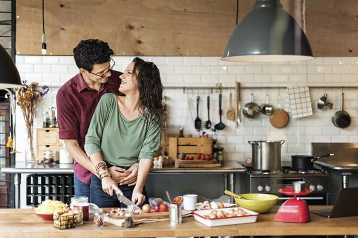 hon nhan hanh phuc anh huong toi suc khoe the nao