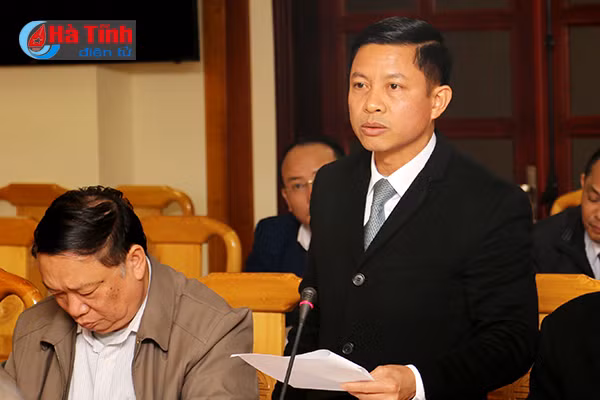 ha tinh giam chi thuong xuyen uu tien chi dau tu phat trien