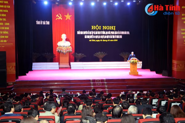 ha tinh quan triet cac nghi quyet quan trong ve phat trien kt xh