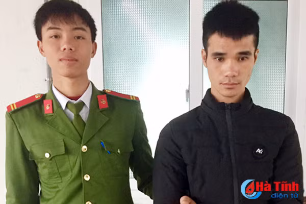 lien tiep bat giu cac doi tuong tang tru ma tuy da o ky anh