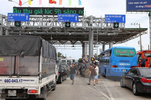 bo truong gtvt xu ly nghiem doi tuong kich dong gay roi tram phi bot