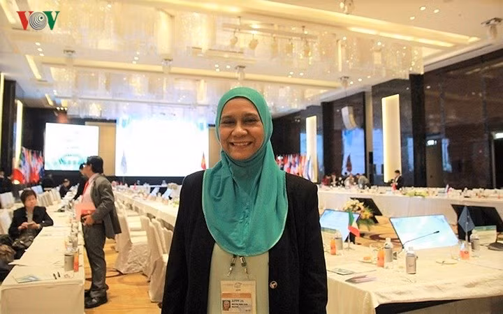 nhung bong hong thep cua chau a tbd tai appf 26