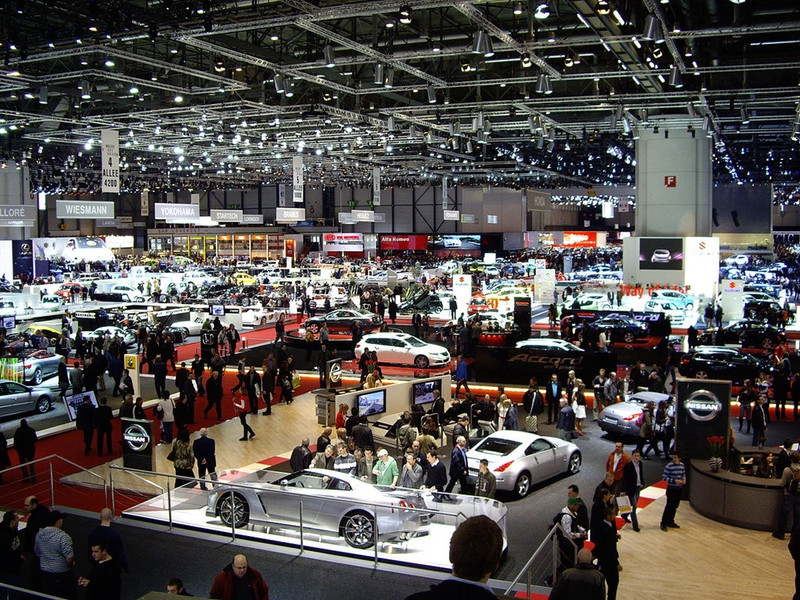Một góc của Geneva International Motor Show. Ảnh: Wikipedia. 5 trien lam oto danh gia nhat the gioi