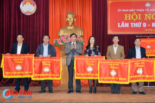 tich cuc phat huy quy che dan chu co so de phat trien ben vung