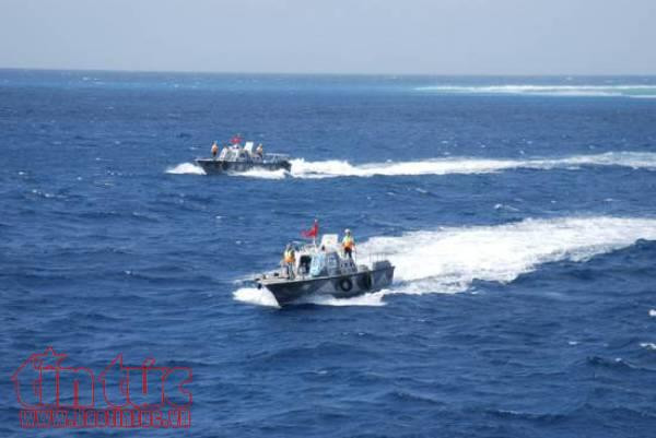 gian truan dua hang tet den truong sa