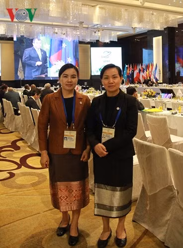 nhung bong hong thep cua chau a tbd tai appf 26