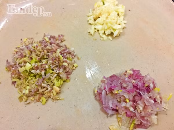 mon diem heo nuong quan cai xanh thom ngon la mieng de an vo cung