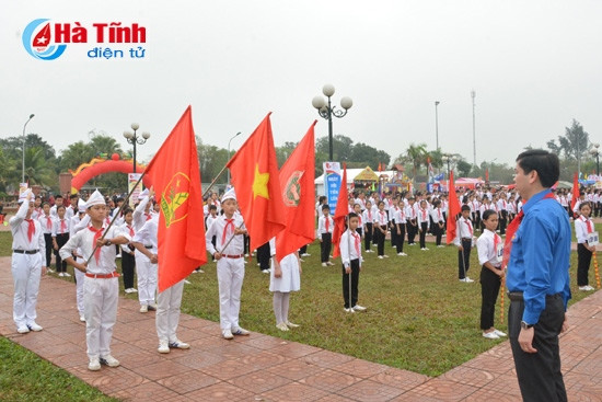 Tưng bừng ngày hội “Tiến bước lên Đoàn” ảnh 1