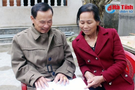 Gia đình ông bà Sơn - Luyến là một điển hình trong phong trào xây dựng gia đình văn hóa.