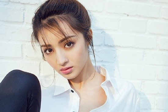 Bí Mật Đằng Sau Sức Hút Của Những Cô Gái Đẹp