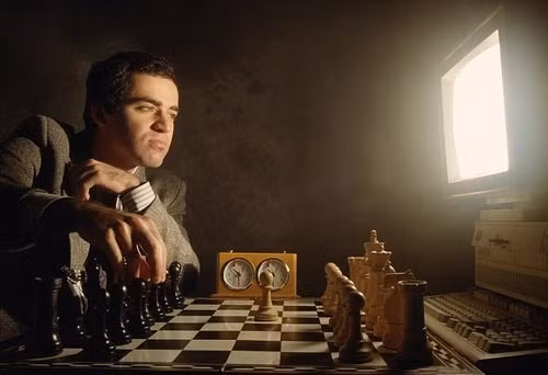 Kasparov và Deep Blue.