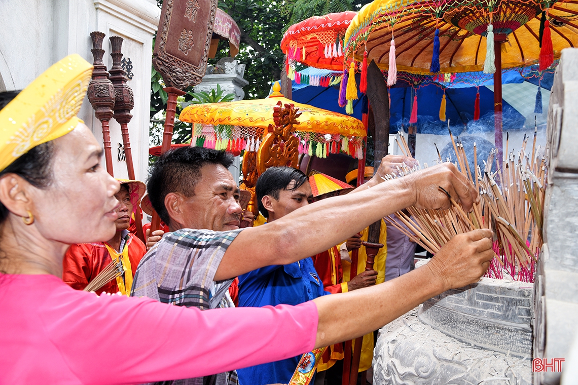 Lễ hội đền Chiêu Trưng - linh thiêng và rực rỡ!