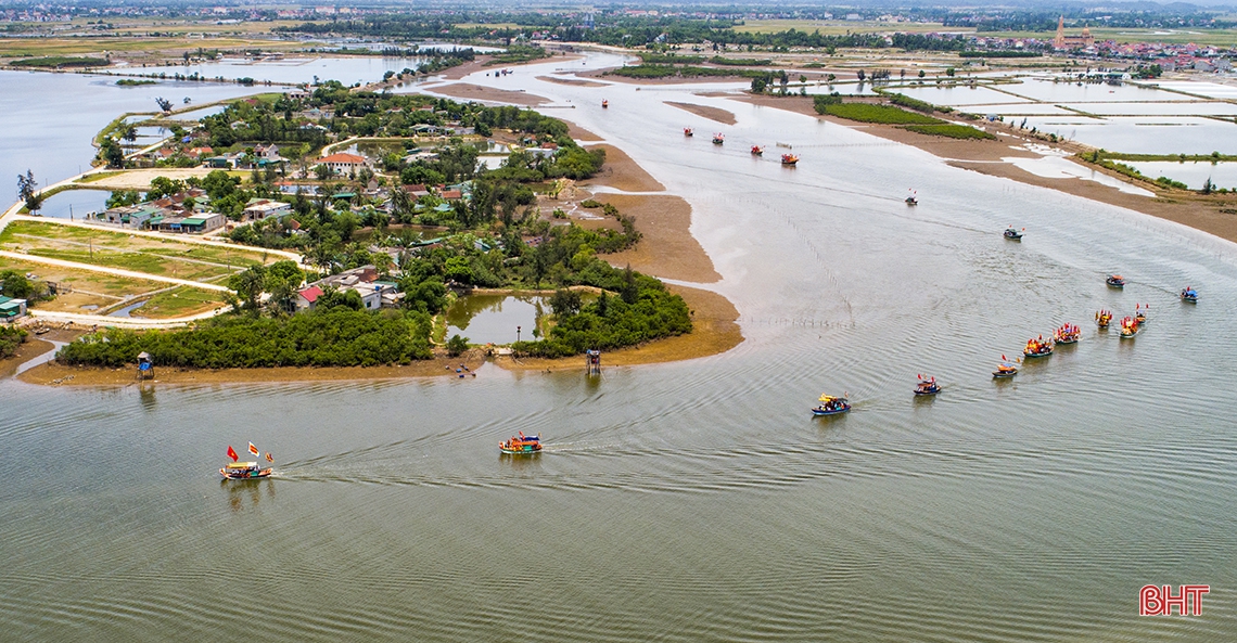 Lễ hội đền Chiêu Trưng - linh thiêng và rực rỡ!