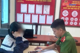 Nữ sinh suýt sập bẫy việc nhẹ lương cao trên mạng 