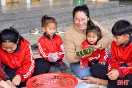 Tết đong đầy yêu thương ở Làng trẻ em mồ côi Hà Tĩnh