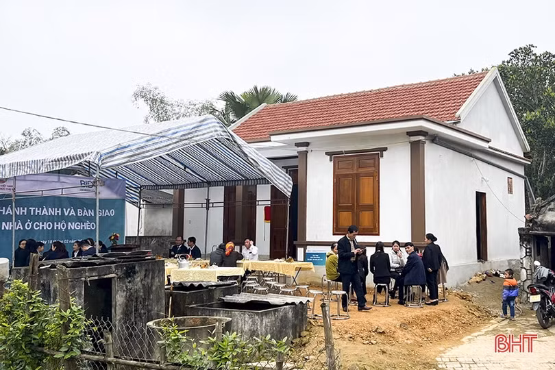 Khánh thành 5 nhà ở cho các hộ nghèo Đức Thọ