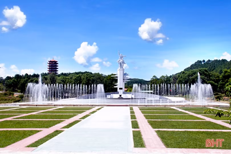 Đại lễ cầu quốc thái dân an tại Ngã ba Đồng Lộc diễn ra vào ngày 17/2