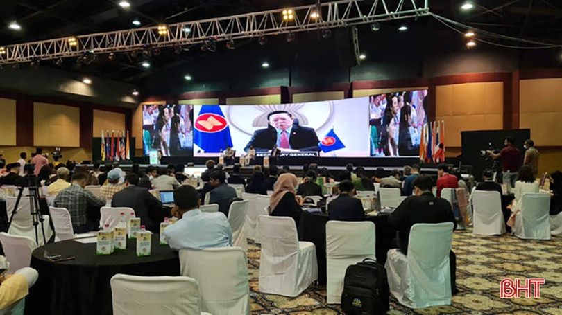 Nữ Thượng úy Công an Hà Tĩnh dự Hội nghị thanh niên ASEAN - Ấn Độ