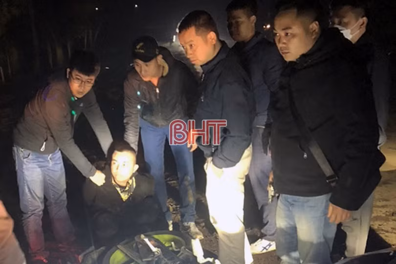 Hà Tĩnh: Triệt xóa đường dây vận chuyển 12kg ketamine, 5.600 viên hồng phiến, bắt 5 đối tượng