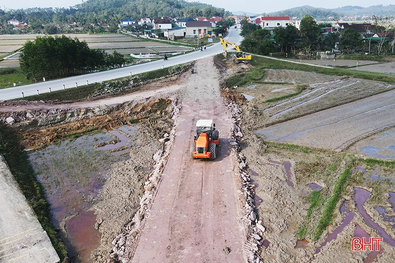 Nguồn vật liệu làm cao tốc Bắc - Nam hiện nay như thế nào?