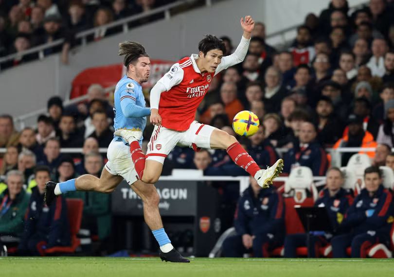 Hạ Arsenal, Man City chiếm ngôi đầu Premier League