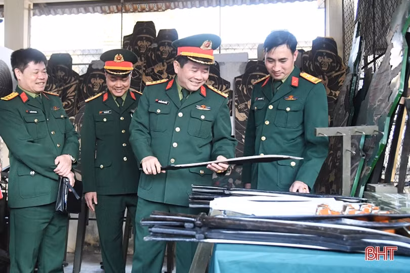 Lực lượng vũ trang Hà Tĩnh sẵn sàng cho mùa huấn luyện mới