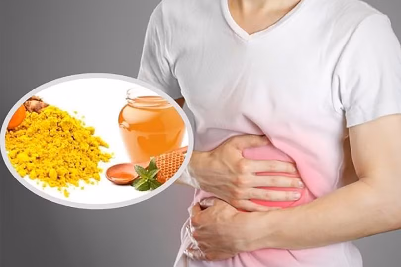 Uống tinh bột nghệ với mật ong vào lúc nào tốt nhất?