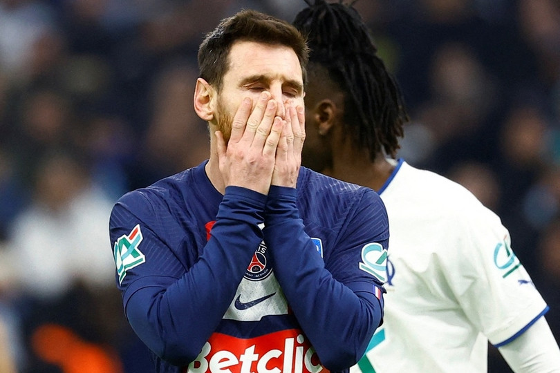 Messi cân nhắc rời PSG