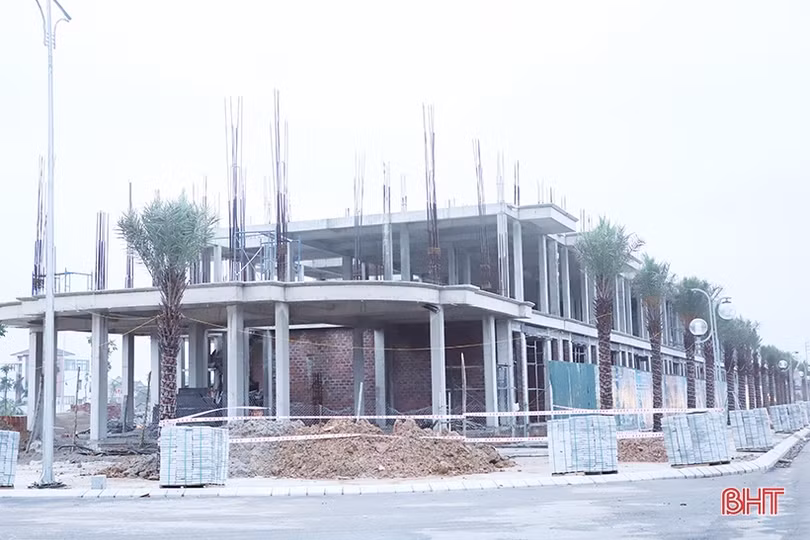 Giá vật liệu xây dựng “đến hẹn lại tăng” khiến người dân, doanh nghiệp Hà Tĩnh gặp khó