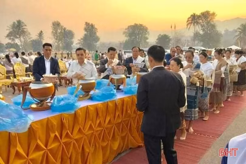 75 con voi tham gia Lễ hội voi lần thứ 16 ở Lào