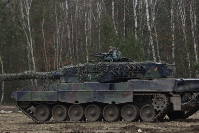 Hai quốc gia EU từ chối gửi xe tăng Leopard 2 cho Ukraine