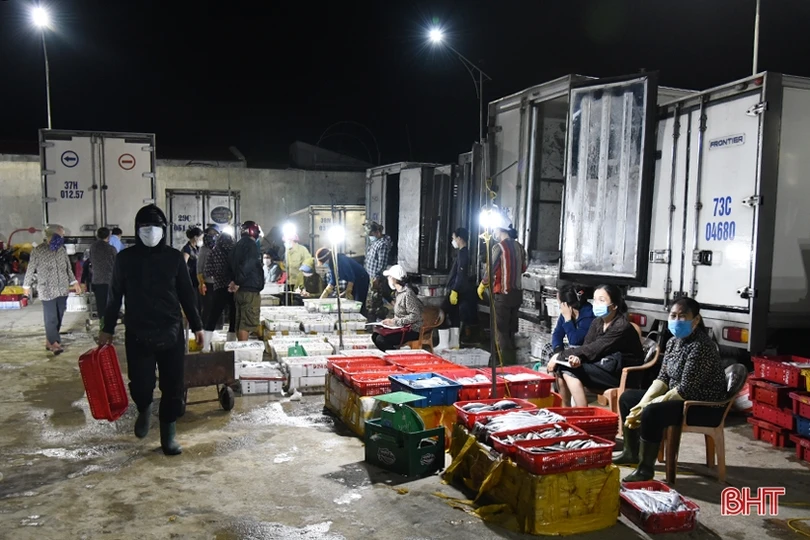 Hơn 8 năm hoạt động, cụm công nghiệp ở Lộc Hà vẫn thiếu... cổng, hàng rào!